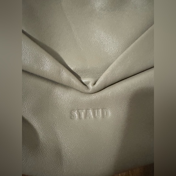 STAUD Kiss Bag in Cream Staud Real Leather - Picture 11 of 13